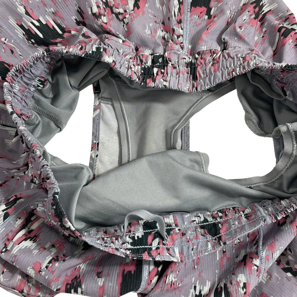 Lululemon Hotty Hot Shorts II Floral Flux Multi‎ / Raceway Grey Size 10